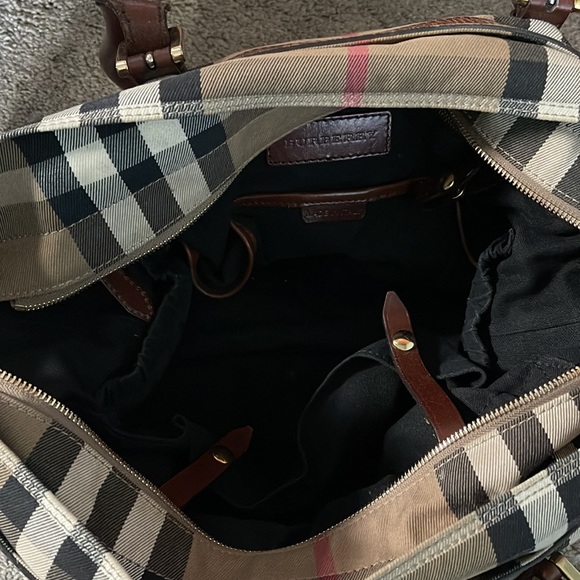 Burberry diaper bag/ large tote - Picture 5 of 6